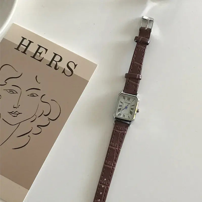Retro Women's Classic Quartz Leather Watches